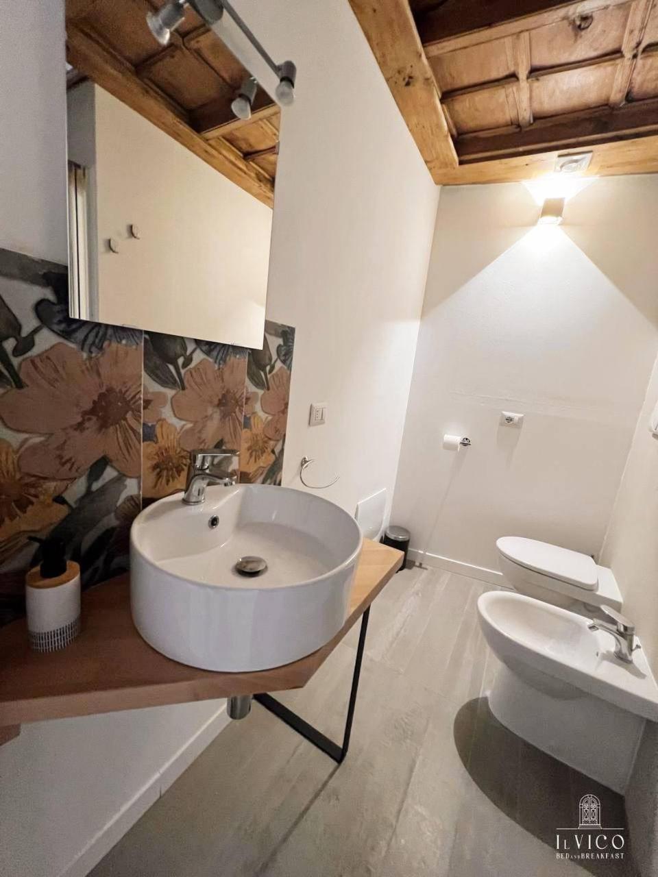 Bed and Breakfast Il Vico Л'Аквіла Екстер'єр фото