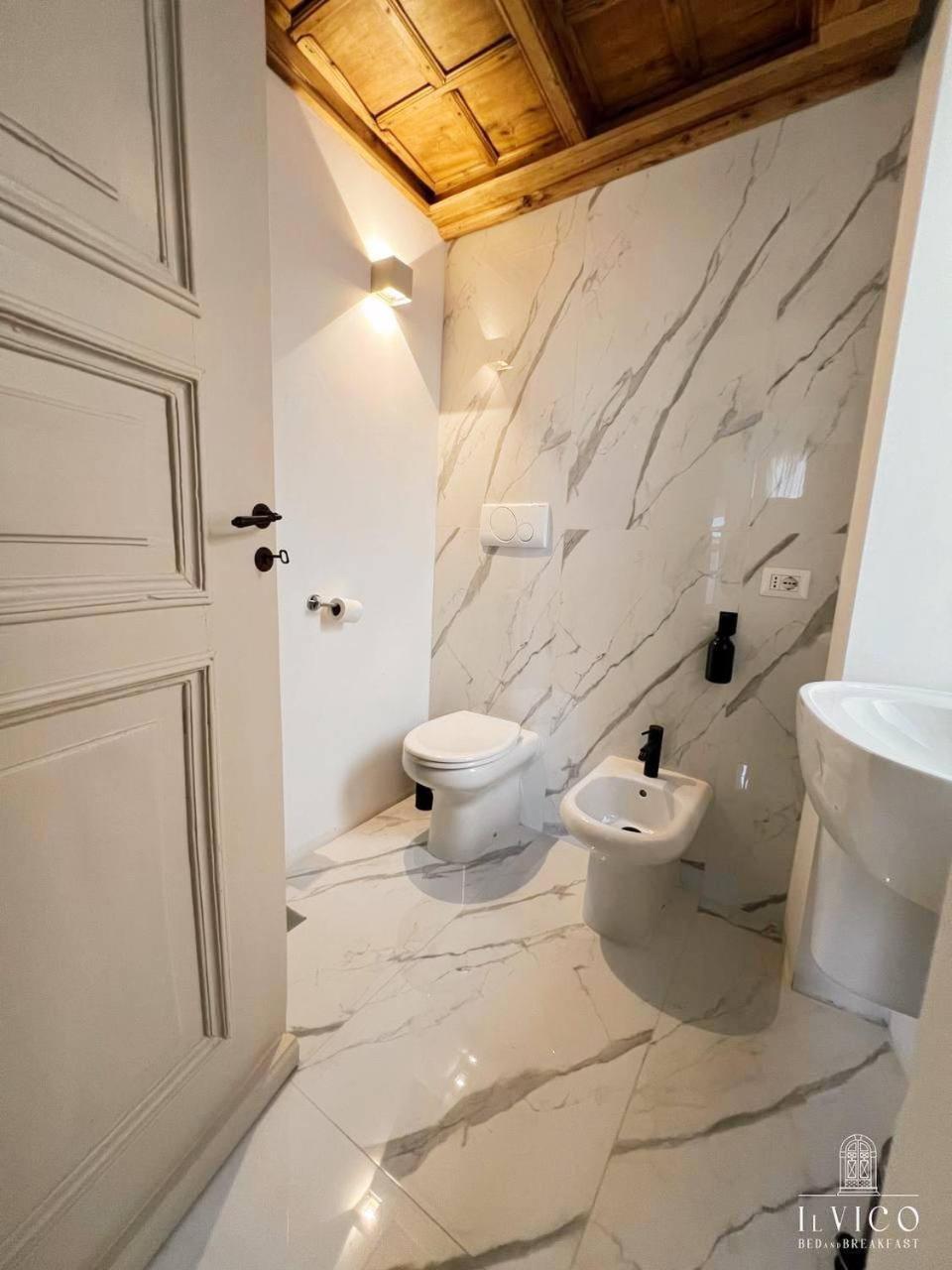 Bed and Breakfast Il Vico Л'Аквіла Екстер'єр фото